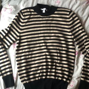 MaxMara sweeter 70% Virgin Wool 30% Cashmere